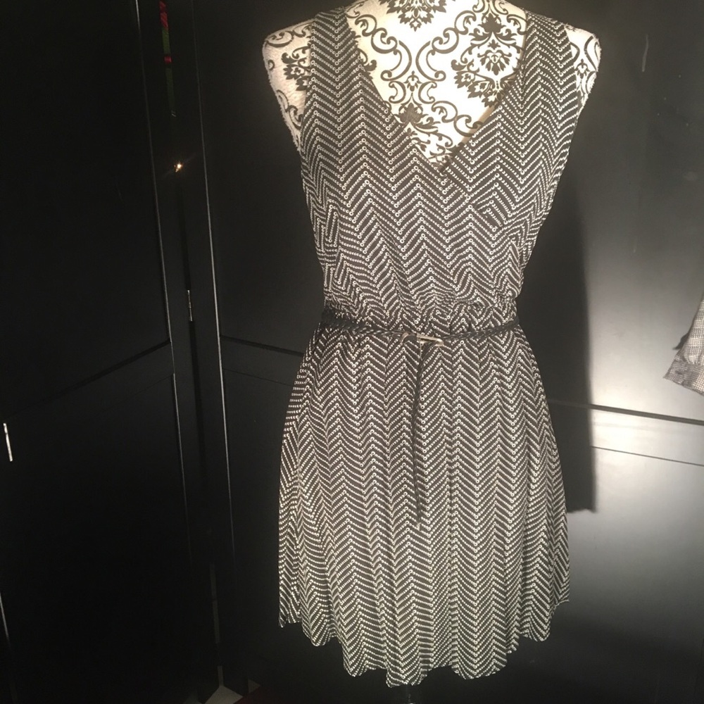 Black and white patterned summer dress